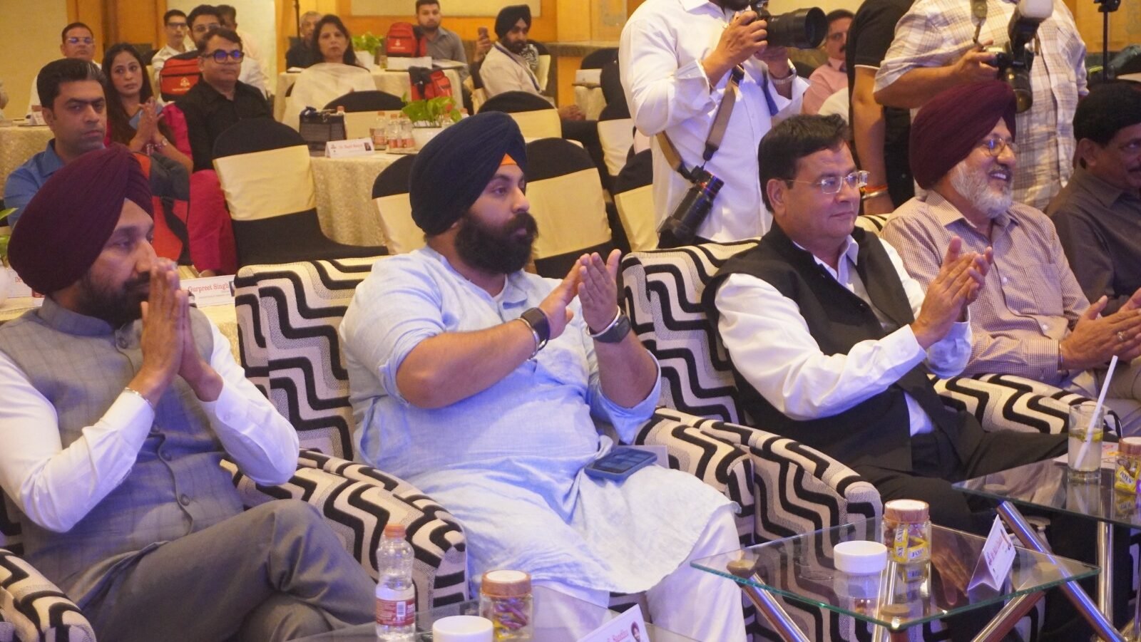 ਡਿਜੀਟਲ ਪੰਜਾਬ - ਤਕਨਾਲੋਜੀ ਰਾਹੀਂ ਸਿੱਖਿਆ ਨੂੰ ਬਦਲਣਾ" ਵਿਸ਼ੇ 'ਤੇ ਇੱਕ ਵਿਸ਼ੇਸ਼ ਕਾਨਫਰੰਸ ਦਾ ਆਯੋਜਨ 1000449101