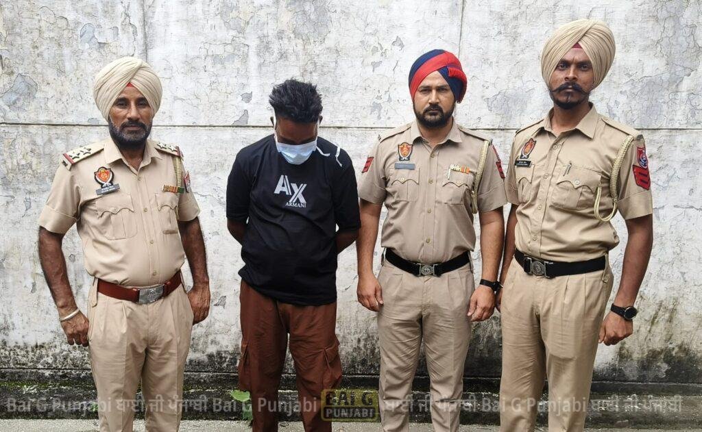 24 ਗ੍ਰਾਮ ਨਸ਼ੀਲੇ ਪਾਊਡਰ ਤੇ ਨਸ਼ਾ ਕਰਨ ਵਾਲਿਆ ਸਮੇਤ ਕੁੱਲ 03 ਵਿਅਕਤੀ ਕੀਤੇ ਗ੍ਰਿਫ਼ਤਾਰ 1000450239