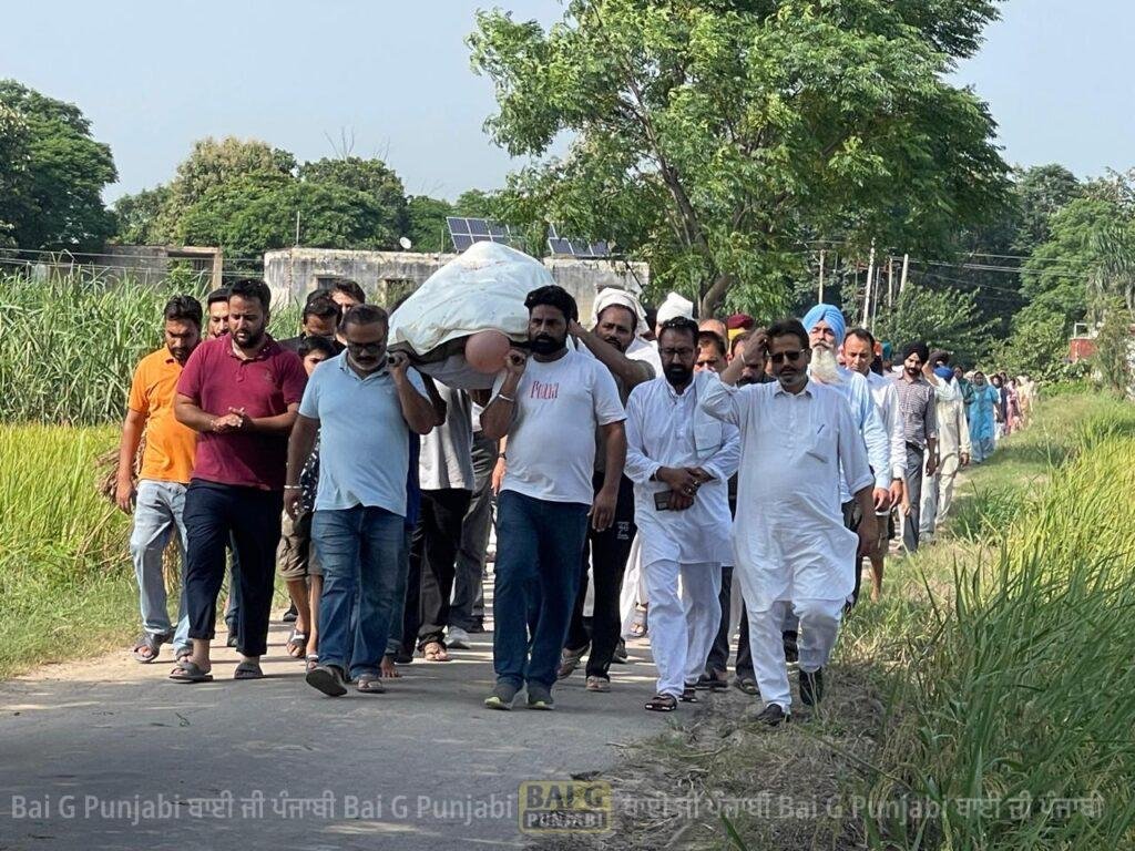 ਰੈਜ਼ੀਡੈਂਟ ਐਡੀਟਰ ਰਣਦੀਪ ਵਿਸ਼ਿਸ਼ਟ ਤੇ ਸੀਨੀਅਰ ਪੱਤਰਕਾਰ ਸੰਦੀਪ ਵਿਸ਼ਿਸ਼ਟ ਦੇ ਪਿਤਾ ਸ਼੍ਰੀ ਸੰਤ ਰਾਮ ਵਸ਼ਿਸ਼ਟ ਜੀ ਦਾ ਹੋਇਆ ਦੇਹਾਂਤ 1000450469