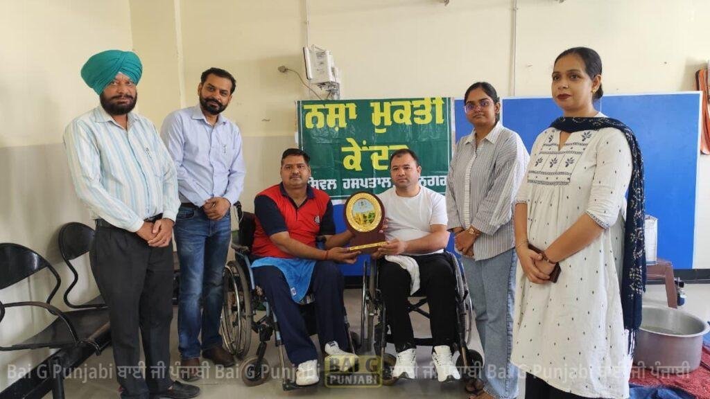 ਰੂਪਨਗਰ ਦੇ ਨਸ਼ਾ ਮੁਕਤੀ ਕੇਂਦਰ ਵਿੱਚ ਮੋਮਬੱਤੀ ਬਣਾਉਣ ਦੀ ਸਿਖਲਾਈ ਸੈਸ਼ਨ ਆਯੋਜਿਤ 1000452540