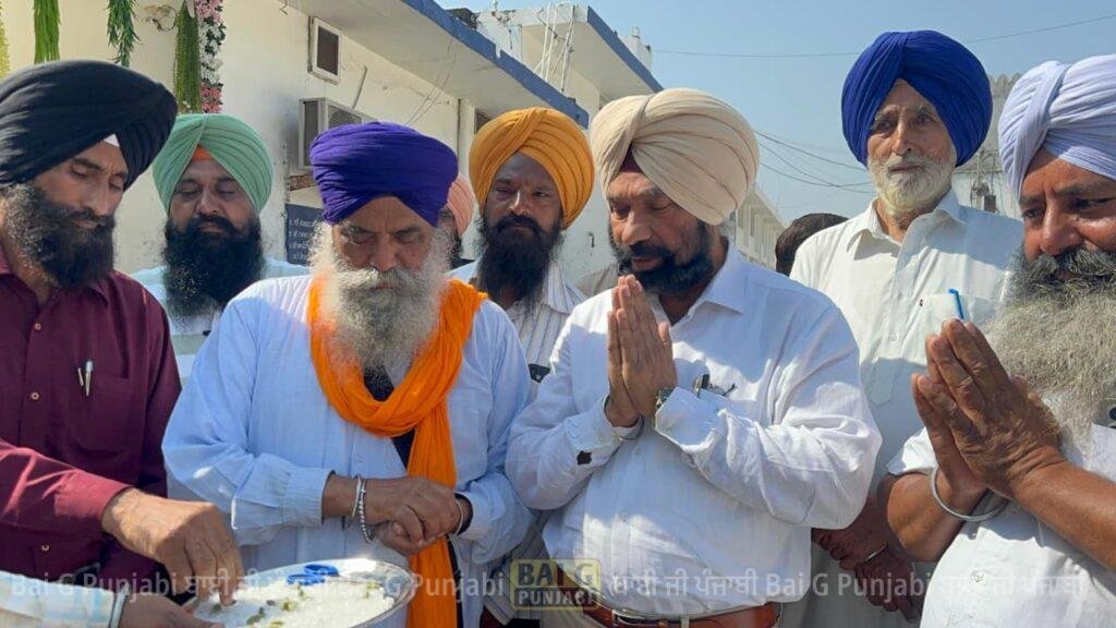 ਵਿਧਾਇਕ ਡਾ. ਚਰਨਜੀਤ ਸਿੰਘ ਨੇ ਹਲਕੇ 'ਚ ਬਣਨ ਵਾਲੀਆਂ ਸੜਕਾਂ ਦੀ ਉਸਾਰੀ ਦੀ ਕਰਵਾਈ ਸ਼ੁਰੂਆਤ 1000454061