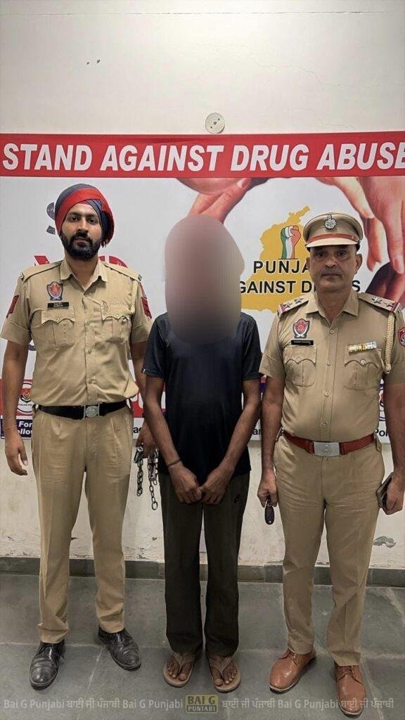 3 ਵਿਅਕਤੀ ਗ੍ਰਿਫਤਾਰ 16 ਕਿਲੋ 160 ਗ੍ਰਾਮ ਭੁੱਕੀ ਚੂਰਾ ਪੋਸਤ ਬ੍ਰਾਮਦ 1000455711