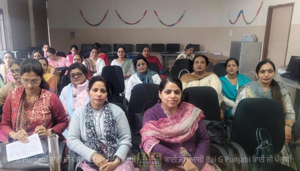 ਬਲਾਕ ਪੱਧਰੀ ਵਿਗਿਆਨ ਟੀਚਰ ਟ੍ਰੇਨਿੰਗ ਪ੍ਰੋਗਰਾਮ ਸਕੂਲ ਆਫ਼ ਐਮੀਂਨੈਸ ਰੂਪਨਗਰ ਵਿਖੇ ਸਫ਼ਲਤਾ ਪੂਰਵਕ ਕਰਵਾਇਆ ਗਿਆ। 1000457115