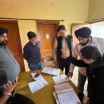 ਡੀਸੀ ਨੇ ਗੈਸ ਏਜੰਸੀ ਤੇ ਮਾਰਿਆ ਛਾਪਾ 1000464933