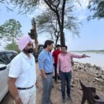 ਹੜ੍ਹ ਰੋਕੂ ਪ੍ਰਬੰਧਾਂ ਦਾ ਜਾਇਜ਼ਾ ਲੈਣ ਲਈ ਡਿਪਟੀ ਕਮਿਸ਼ਨਰ ਨੇ ਦਾਊਦਪੁਰ ਅਤੇ ਫੱਸੇ ਬੰਨਾ ਦਾ ਕੀਤਾ ਦੌਰਾ 1000469610