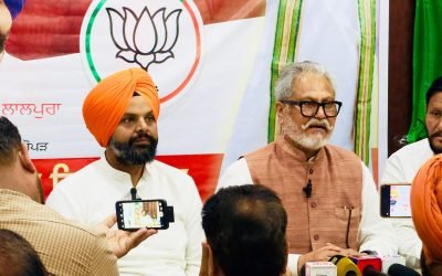 ਰੂਪਨਗਰ ਵਿਖੇ ਪ੍ਰੈਸ ਕਾਨਫਰੰਸ ਦੌਰਾਨ ਸ਼੍ਰੀ ਅਨੀਸ਼ ਸਦਾਨਾ ਨੇ 14 ਮਾਰਚ ਨੂੰ ਮੋਗਾ ਵਿੱਚ ਹੋਣ ਵਾਲੀ ਪੰਜਾਬ ਬਚਾਓ ਭਾਜਪਾ ਲਿਆਓ  ਰੈਲੀ ਬਾਰੇ ਦਿੱਤੀ ਜਾਣਕਾਰੀ